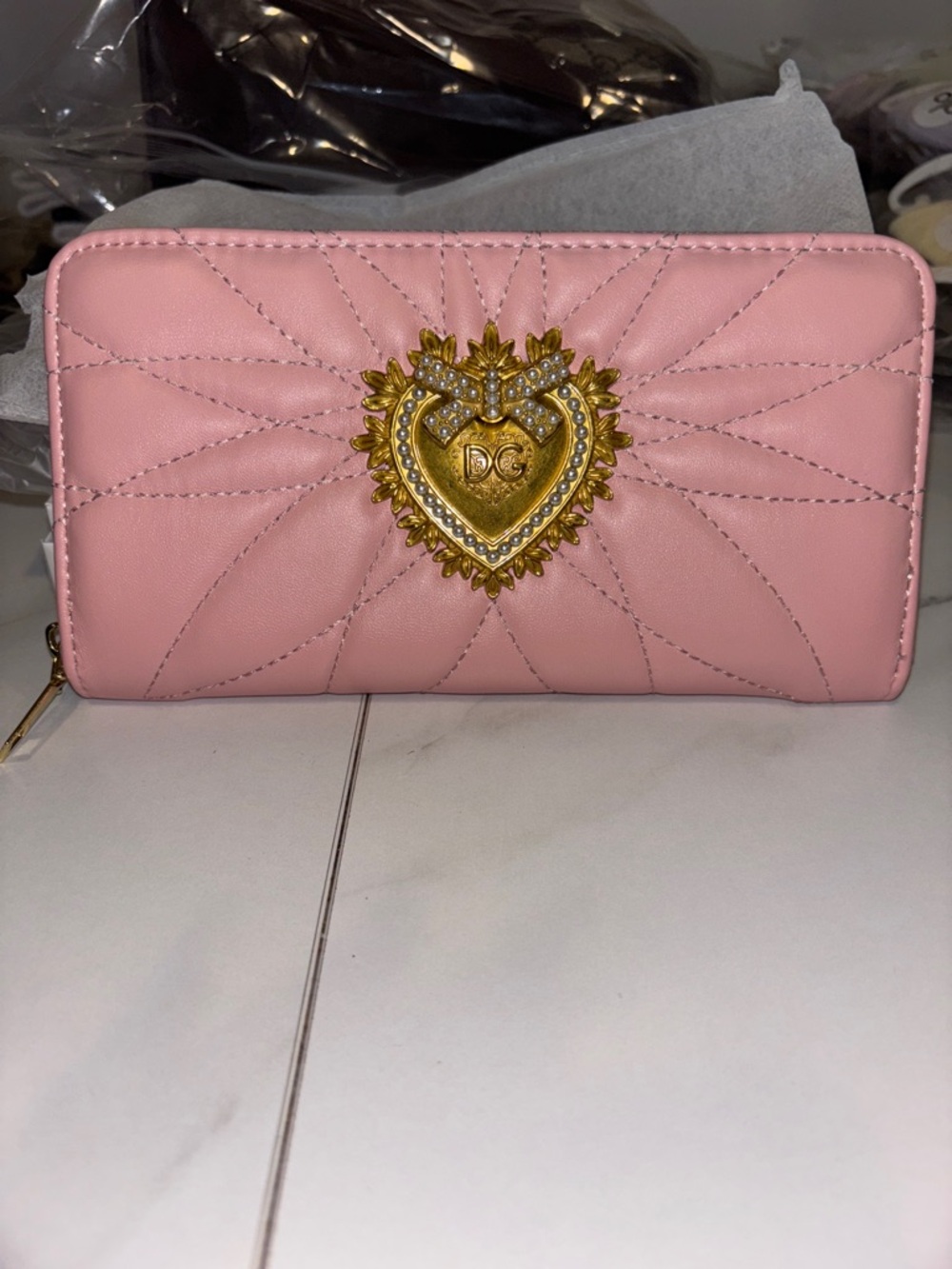 Inspired )Dolce & Gabbana Pink Quilted Leather Heart Zip Wallet with Gold Emblem